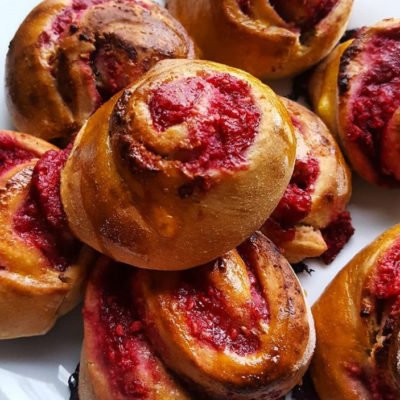 rasberry rolls